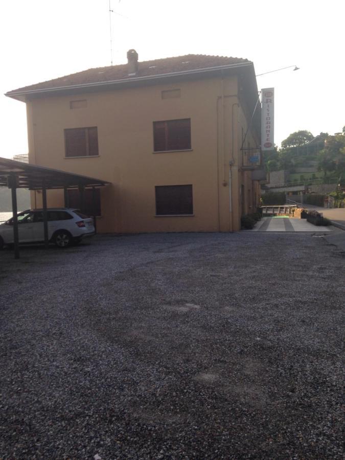 B&B Notte Sul Lago Gozzano Exterior photo